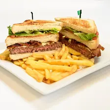 Cheeseburger Club from Pizzeria Grande